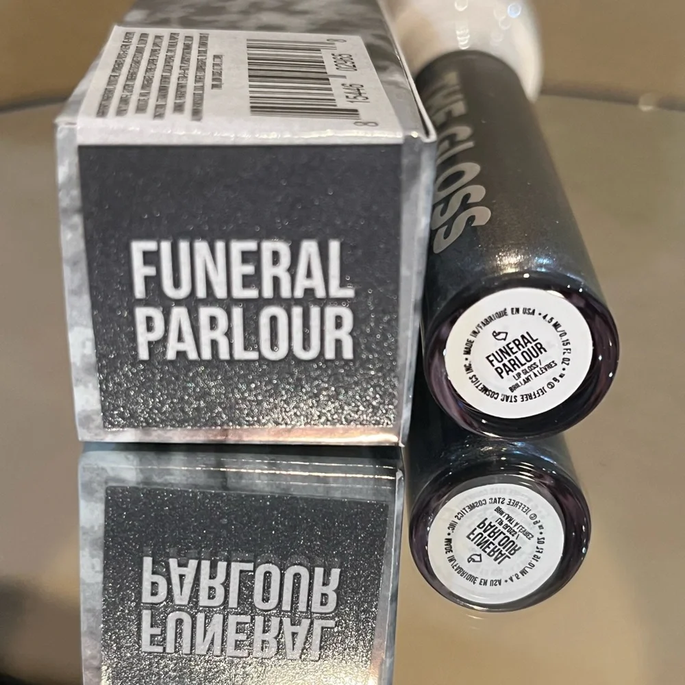 Jeffree Star The Gloss, in color Funeral Parlour. New in box!